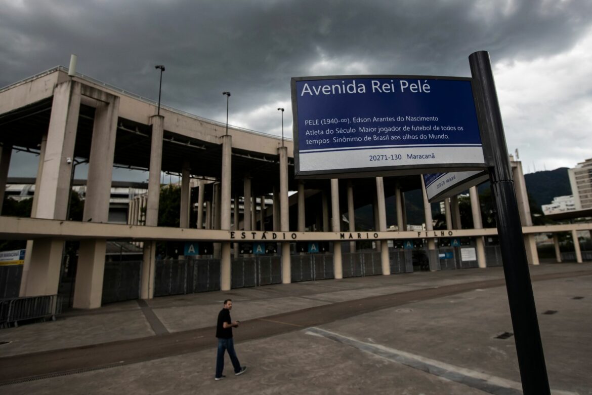 Straße am Maracanã-Stadion nach Pelé benannt