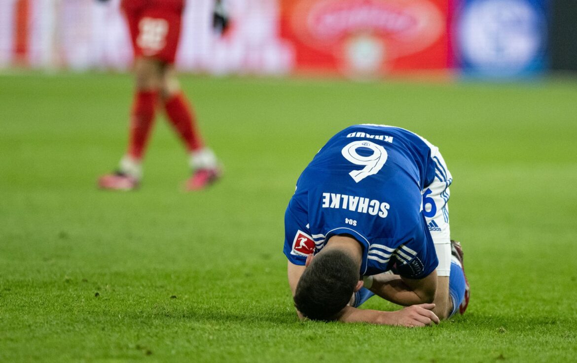 Verletzung von Krauß: Schalke-Coach hofft auf Einsatzchance