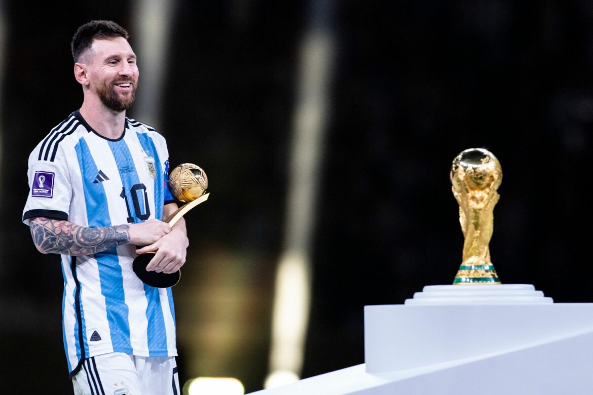 Messi, Mbappé und Benzema bei Weltfußballer-Wahl in Top-Drei