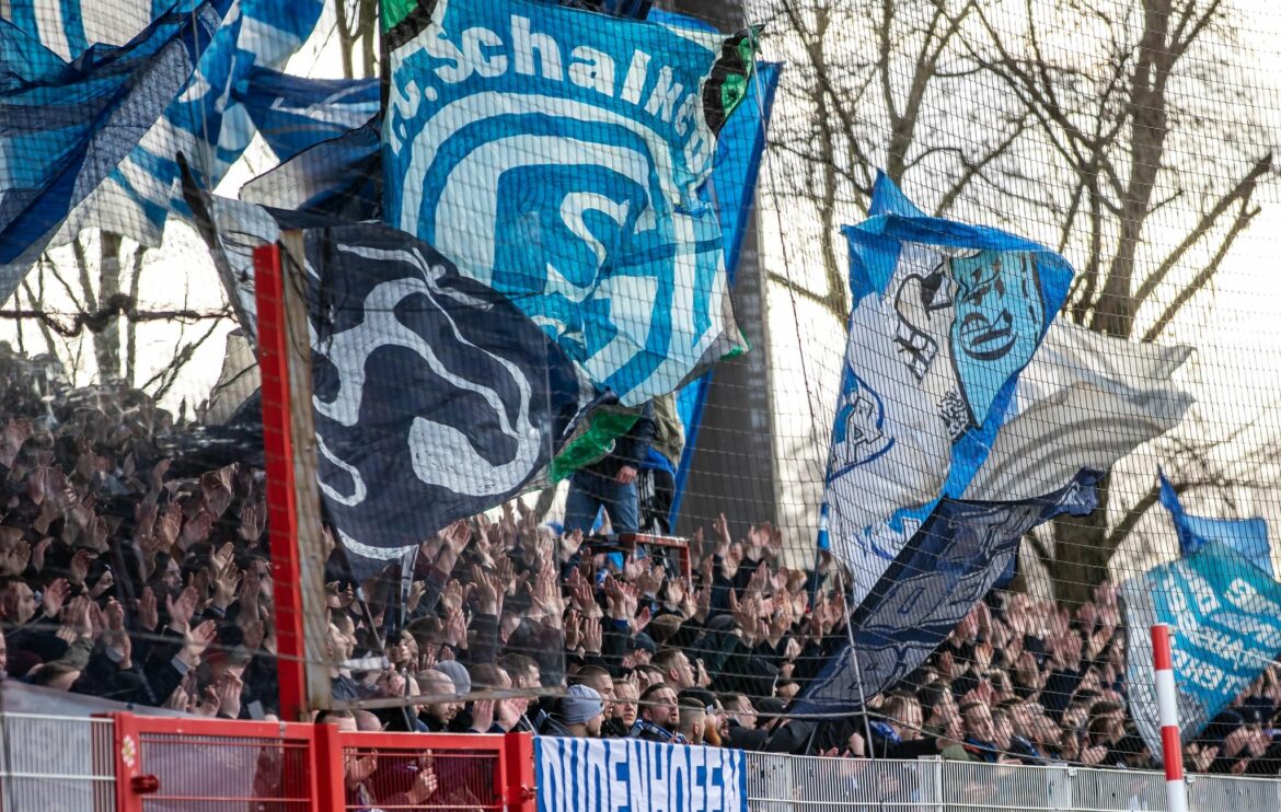 Angriff auf Schalke-Fans: Polizei sorgt sich wegen Derby