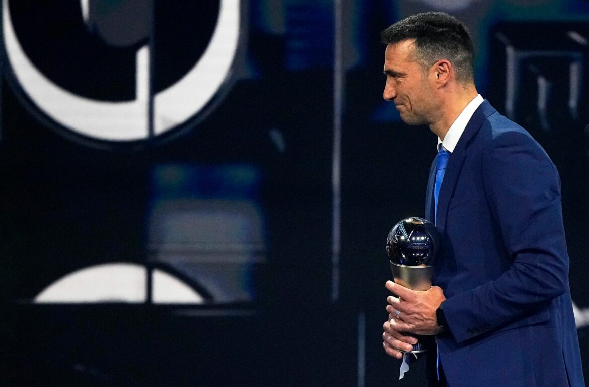Argentiniens Coach Scaloni: Auszeichnung und neuer Vertrag