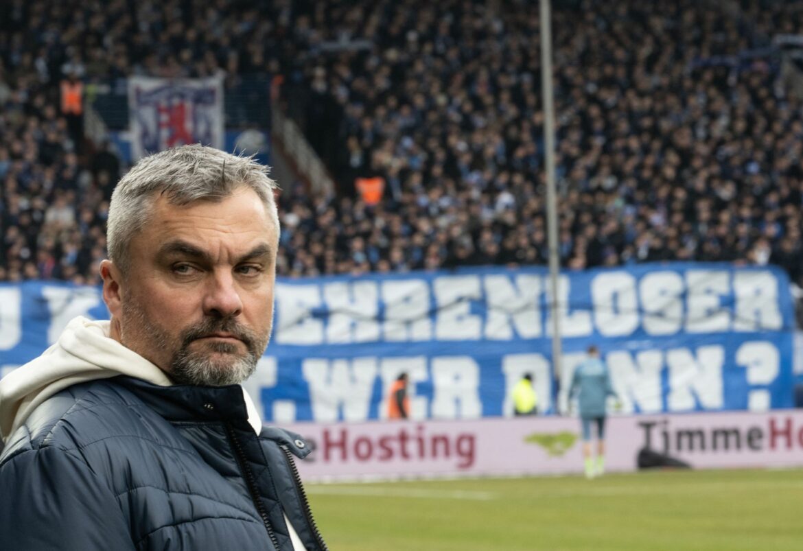 Schalke-Coach Reis nach Sieg in Bochum: «Innerlich feiern»