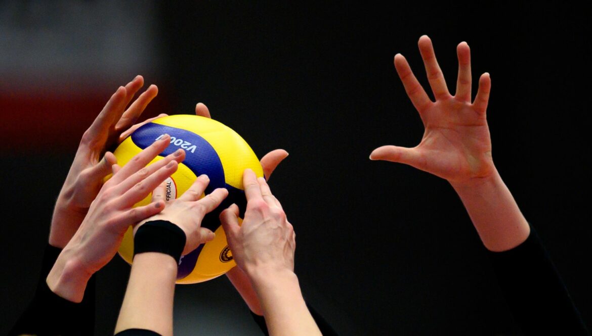 Volleyballerinnen gewinnen gegen Südkorea
