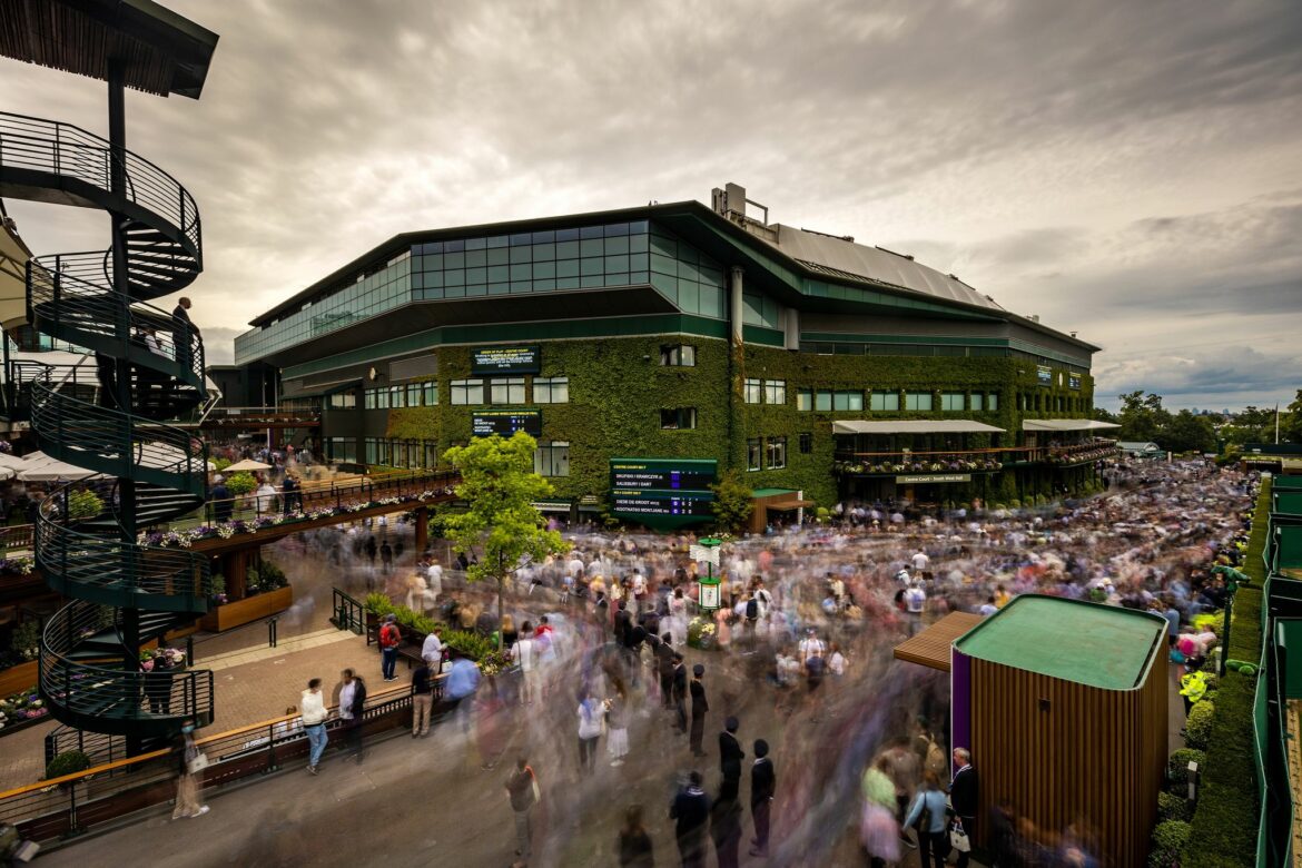Prominente kritisieren Wimbledon für Deal mit Bank