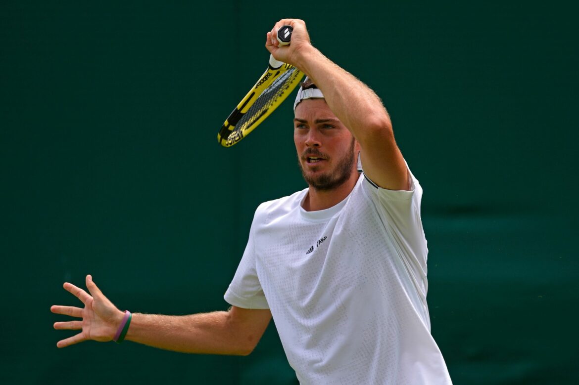 Marterer in Wimbledon weiter – Djokovic wischt und siegt