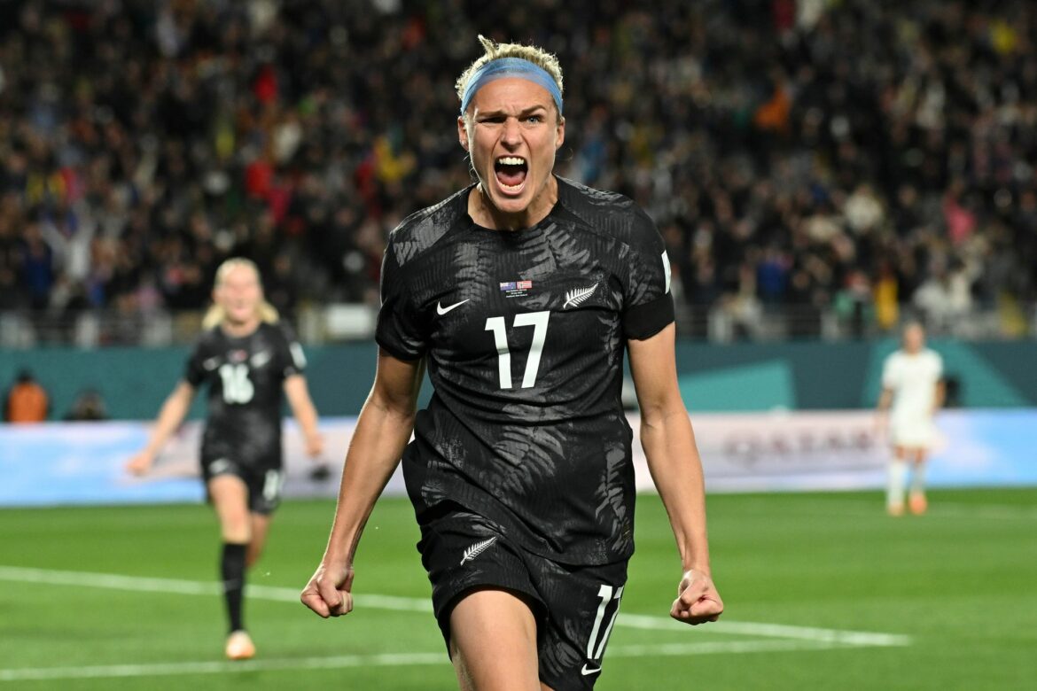 Neuseeland gewinnt Eröffnungsspiel der Fußball-WM der Frauen