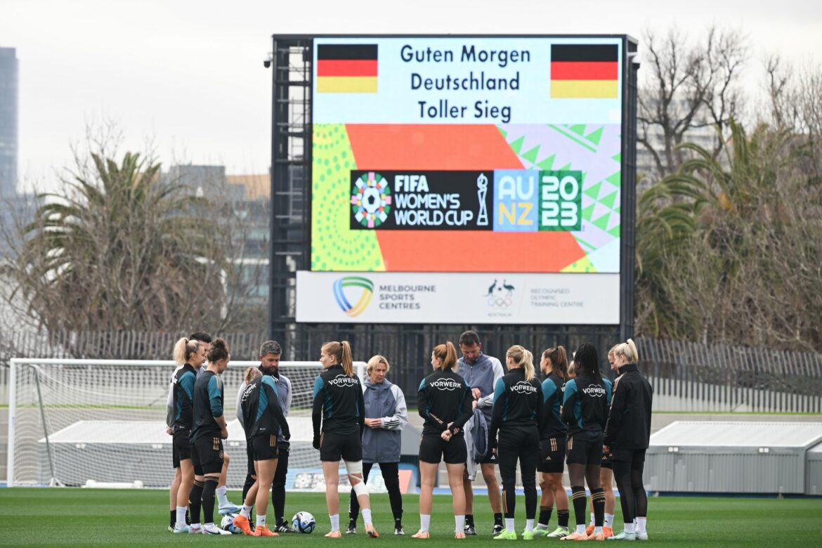 Siegen, singen, Sinne schärfen: DFB-Team schon im WM-Modus