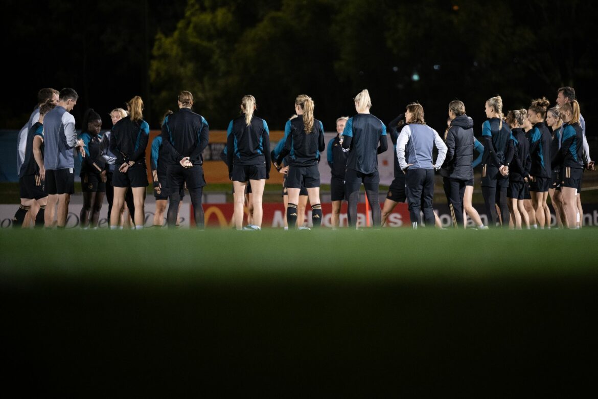 DFB-Frauen gegen Südkorea mit Popp und Schüller im Angriff