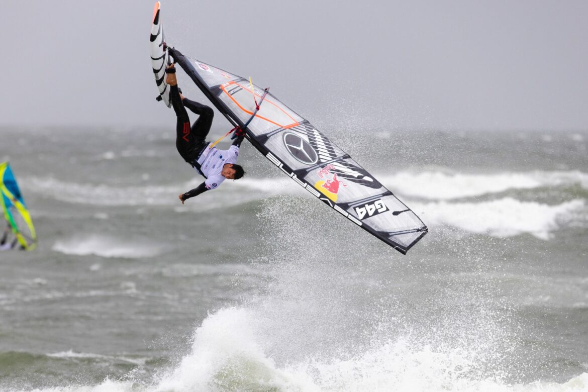 Windsurf-Weltmeister Philip Köster muss nach OP pausieren