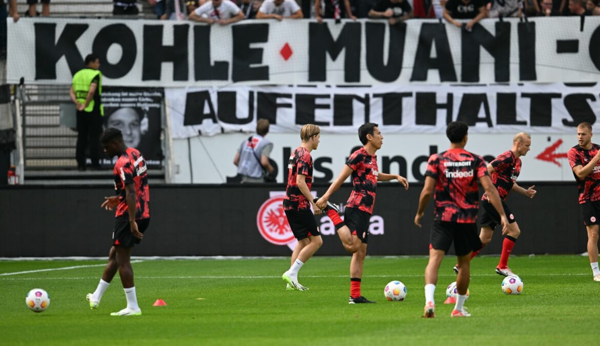 «Kohle Muani» – Eintracht-Fans äußern Unmut