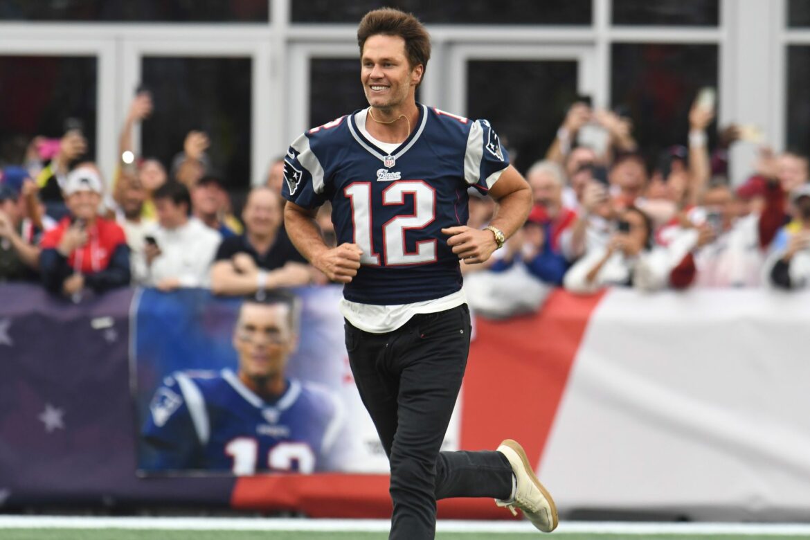 Drei Jahre nach Abschied: Patriots ehren Brady im Stadion