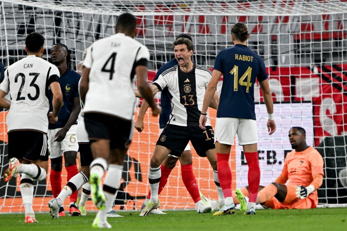Fans bejubeln großes Völler-Comeback gegen Frankreich