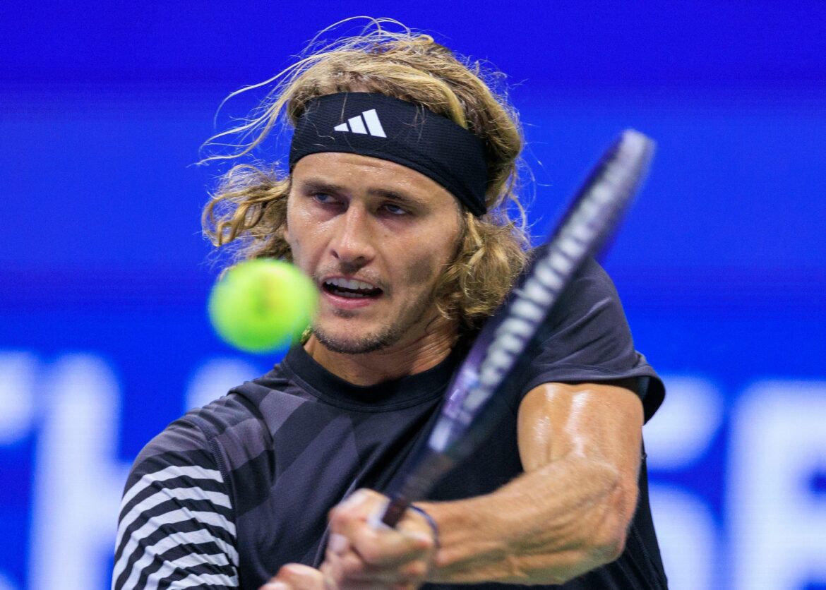 Zverev erreicht Halbfinale in Chengdu