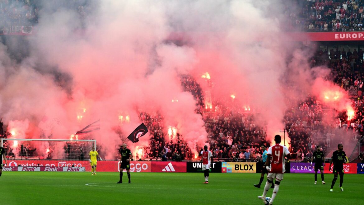 De Klassieker zwischen Ajax und Feyenoord abgebrochen