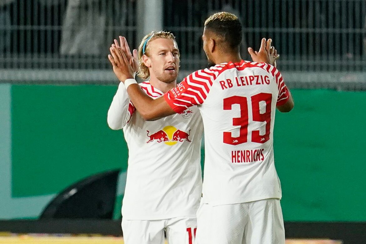 Vor Bayern-Duell: Leipzig müht sich in zweite Pokalrunde