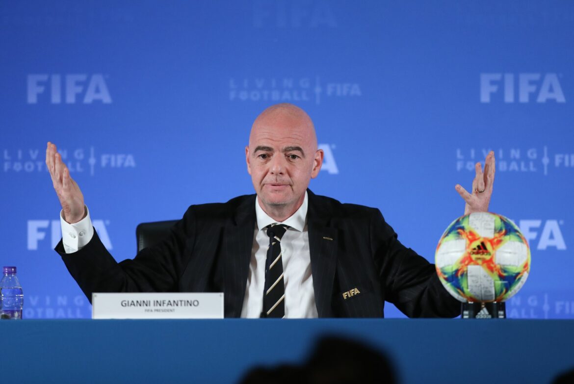 Infantino verkauft WM-Vergabe an Saudi-Arabien als perfekt