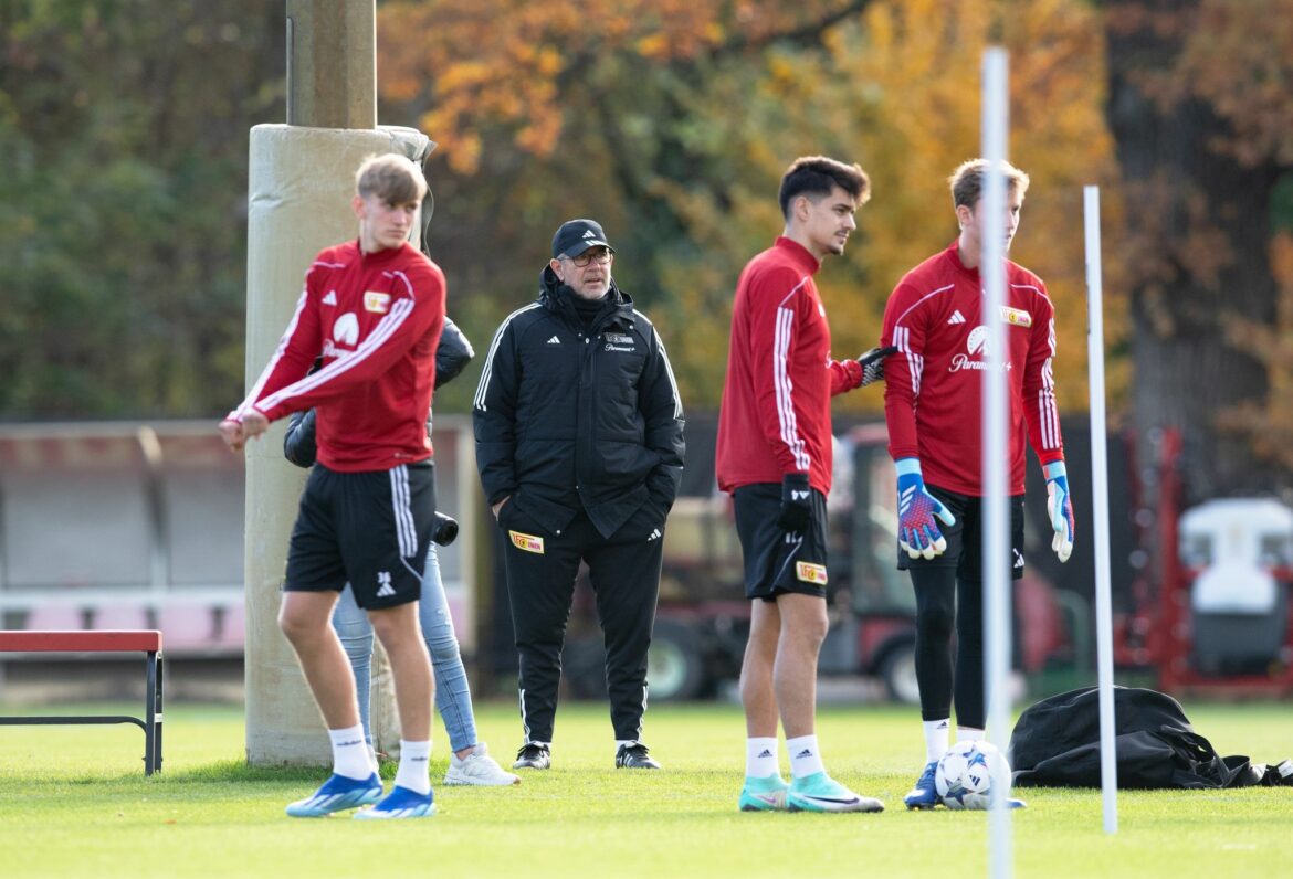 Union-Trainer: Bei Anpfiff im Tunnel, Licht beim Abpfiff