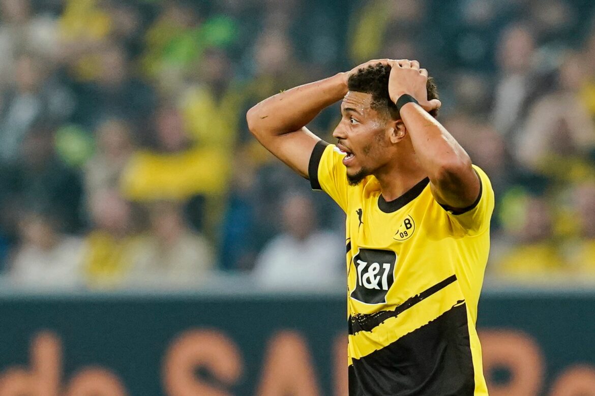 Hüftprobleme: Dortmunds Nmecha fällt bis Jahresende aus