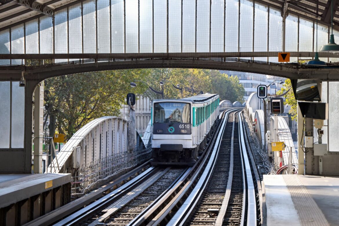 Pariser Metro soll für Olympia-Besucher teurer werden