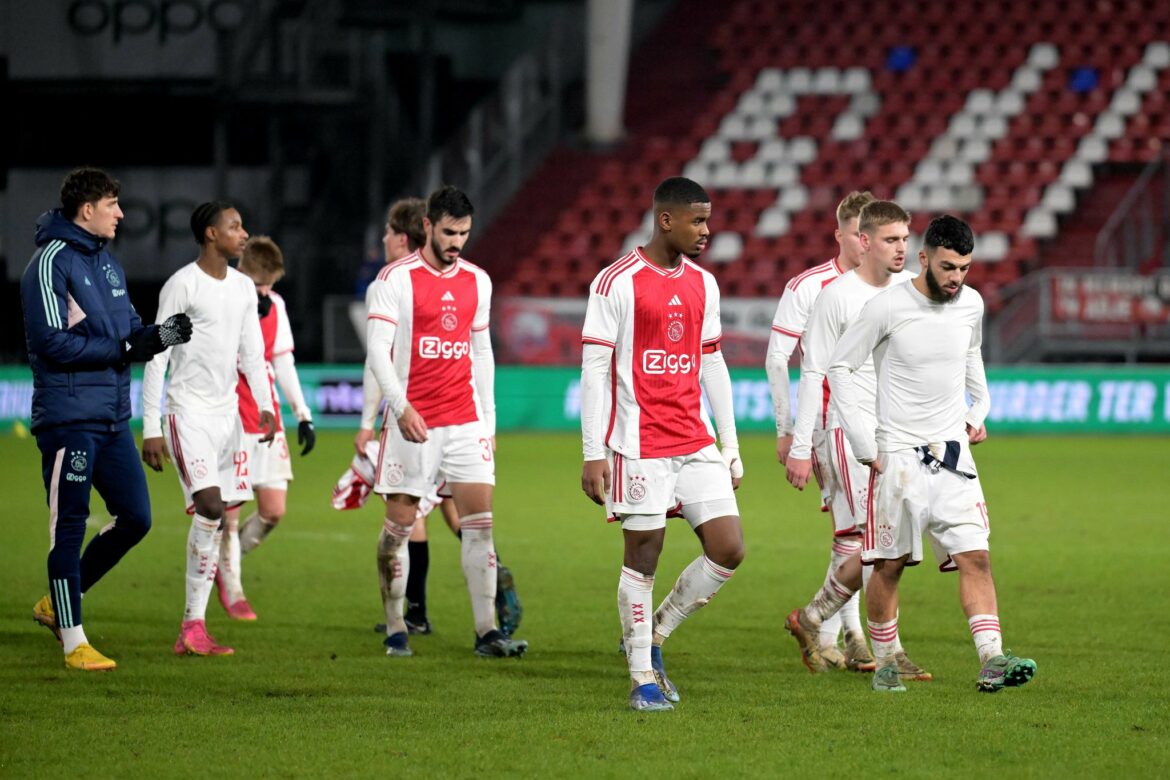Ajax nach Peinlich-Pleite: Club steigt in Unterwelt ab