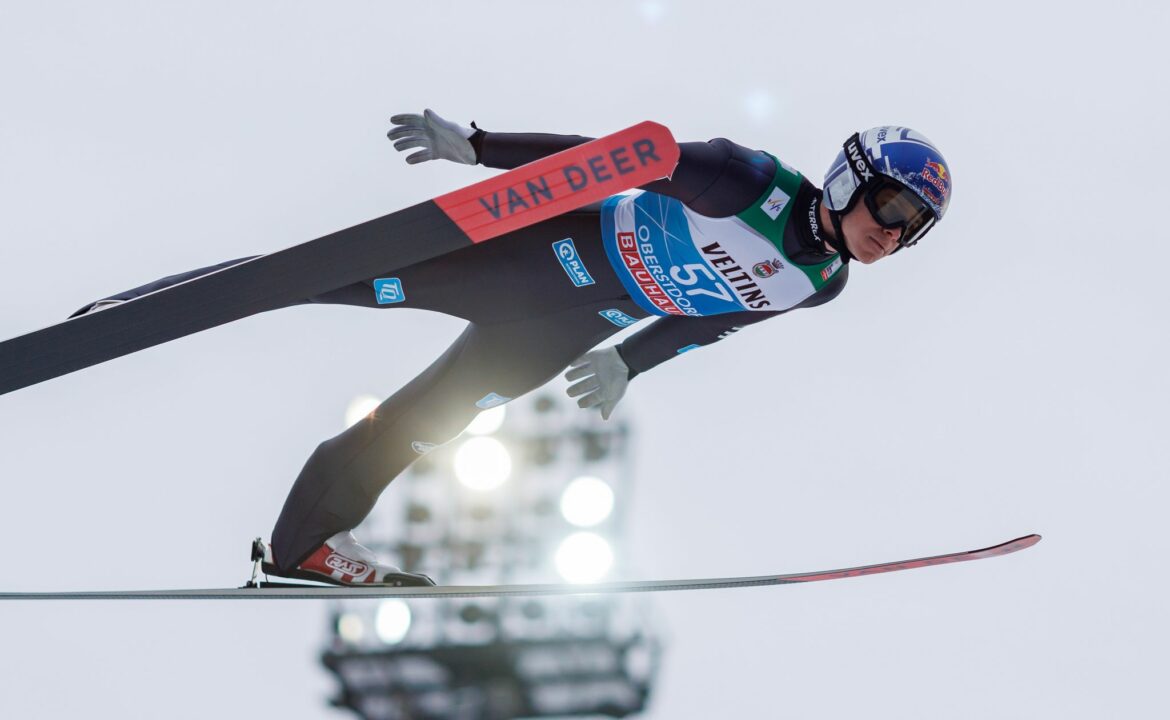 Traumstart für Skispringer: Wellinger gewinnt erste Quali