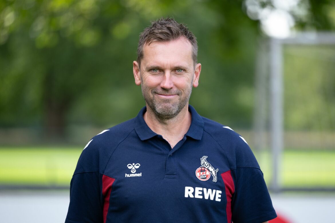 Pawlak leitet erstes Kölner Training – Trainersuche hält an