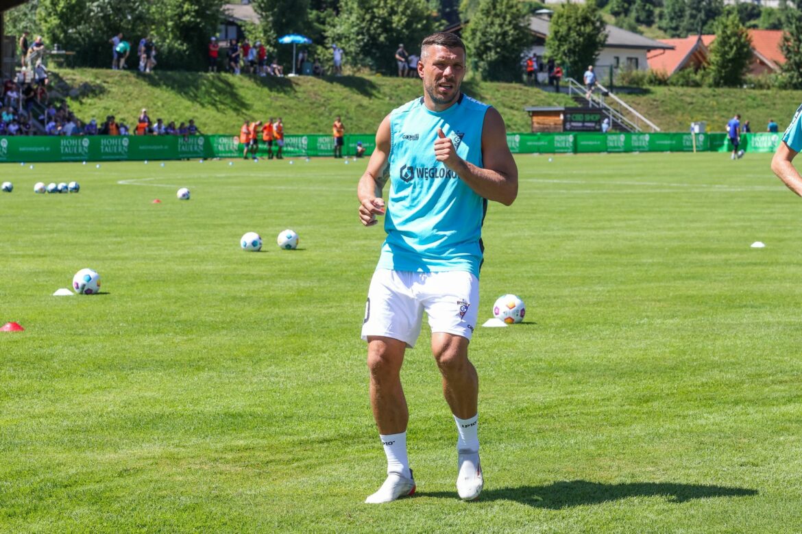 Podolski kann sich Rückkehr nach Köln vorstellen
