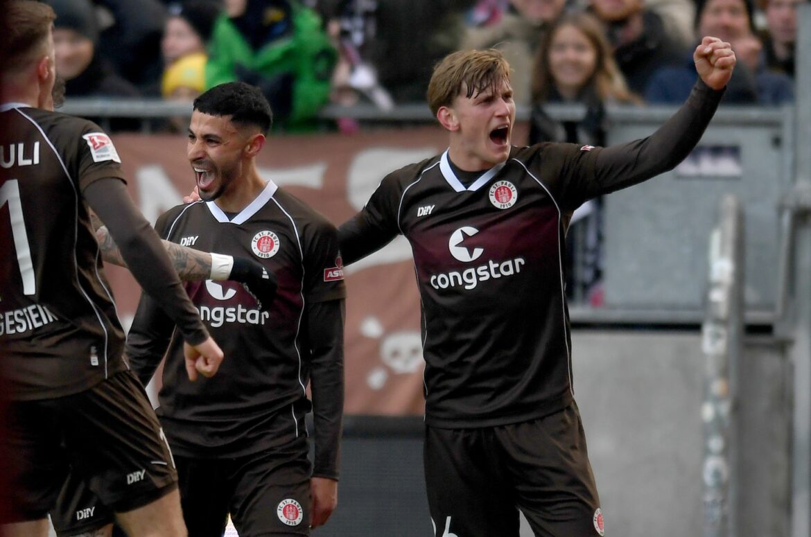 FC St. Pauli zurück an der Spitze – 2:0 gegen Lautern