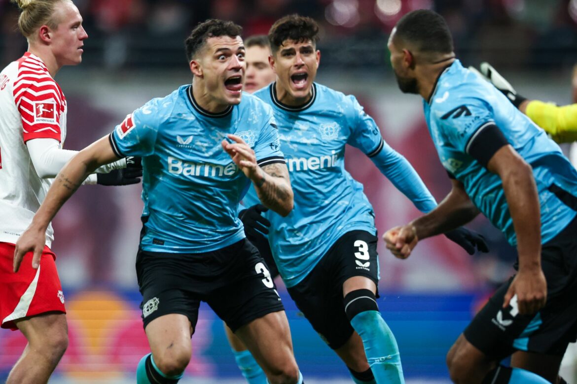 Bayer besiegt RB – Auch BVB startet mit Sieg in Rückrunde