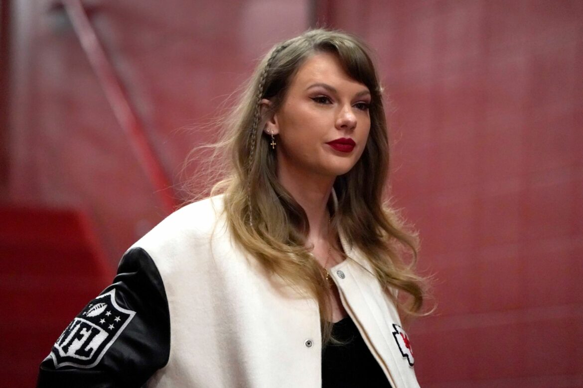 Taylor Swift im Super-Bowl-Stadion angekommen