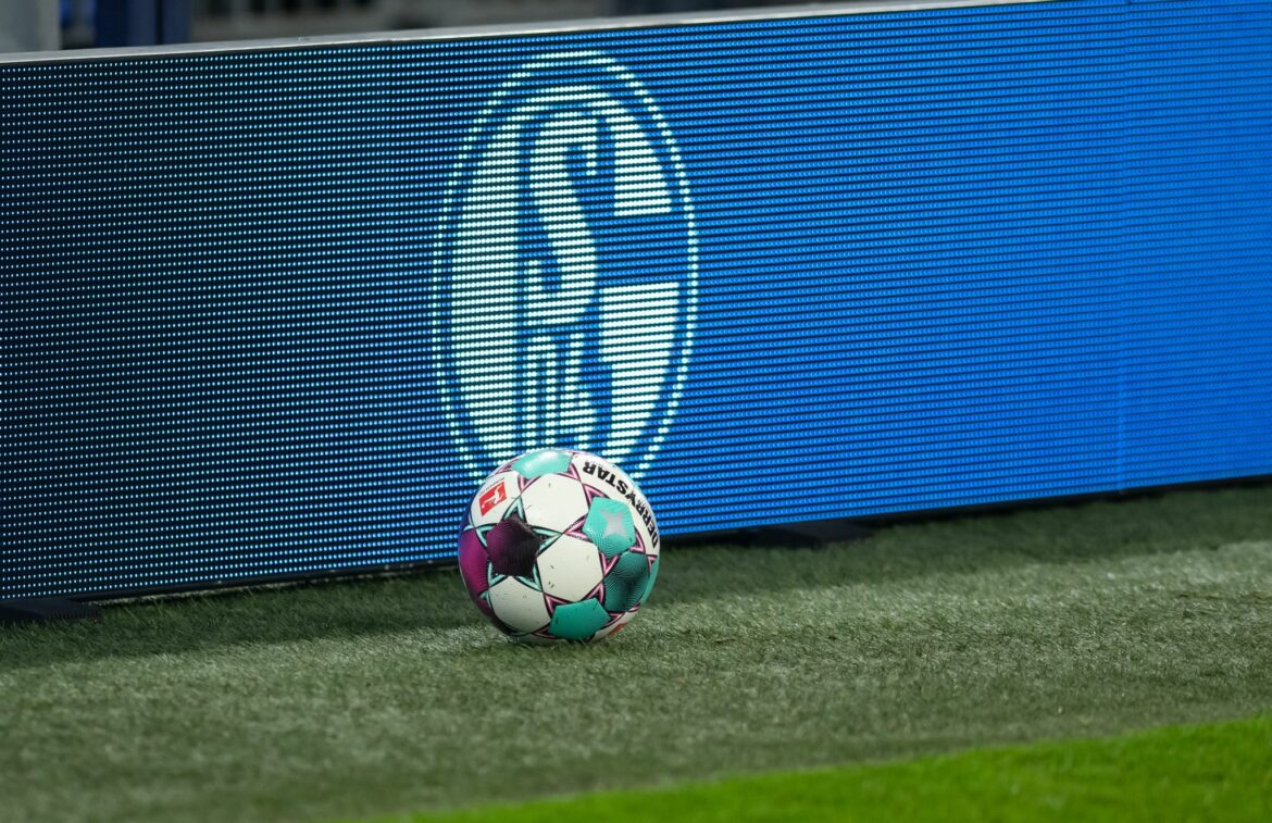 Zweitligist Schalke verklagt ehemaligen Sponsor