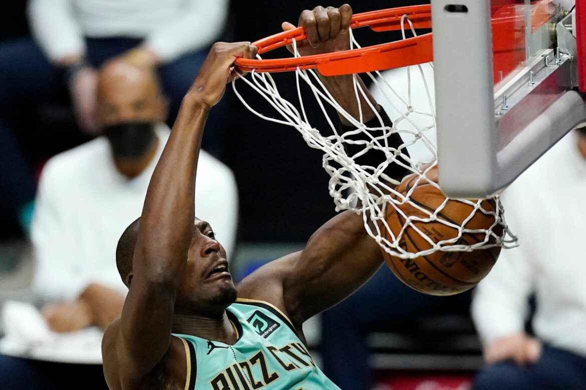 Nach Kollaps in NBA: Biyombo stabil
