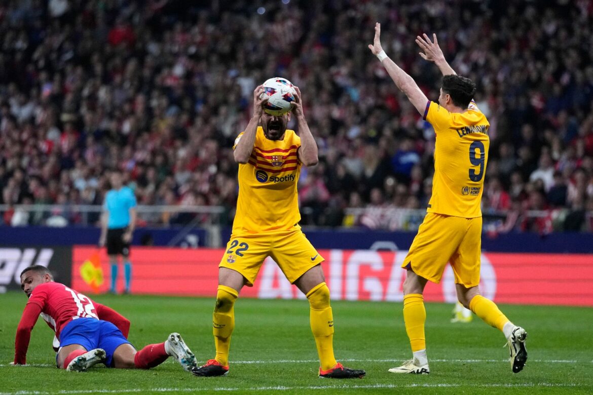 Barcelona siegt deutlich bei Atlético – Lewandowski überragt