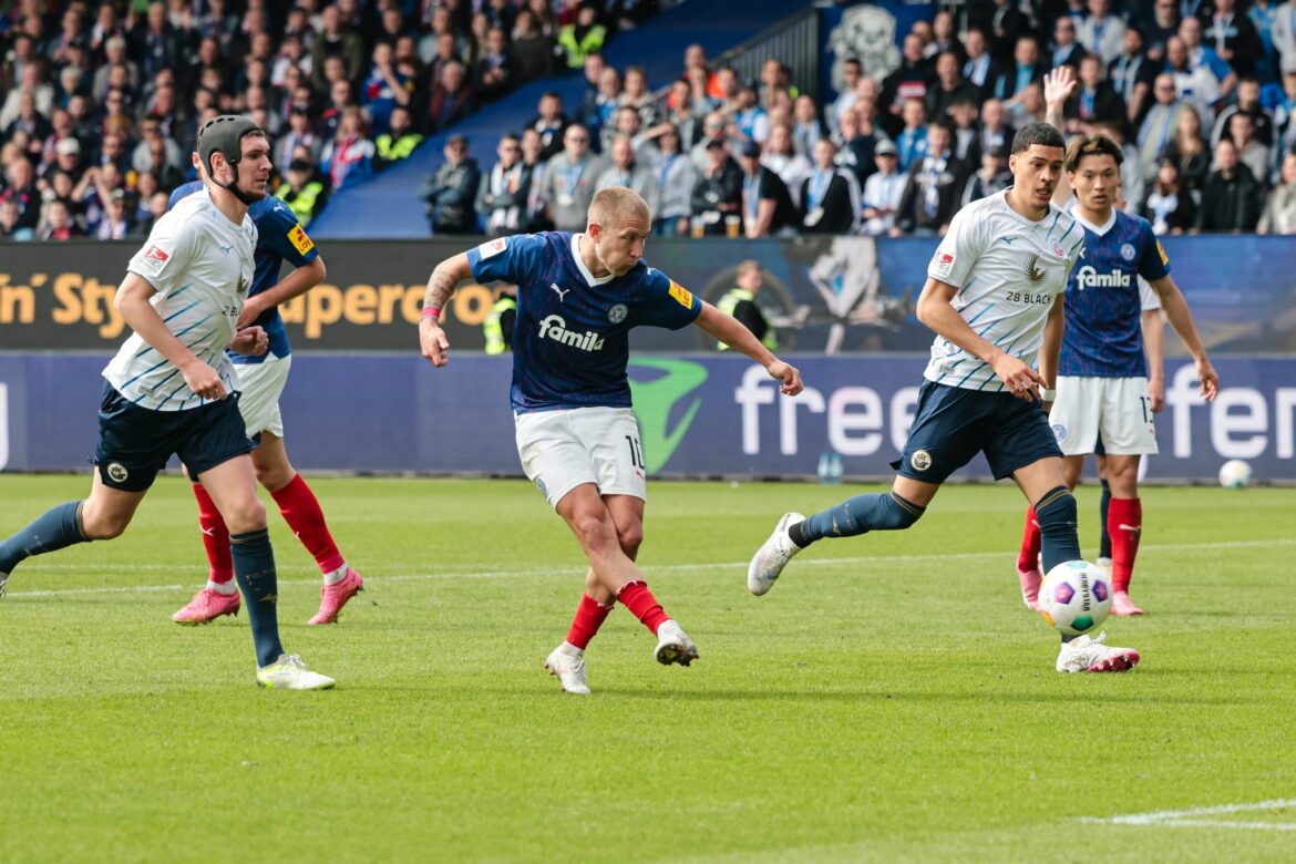 Holstein Kiel souverän – 2:0 gegen Hansa Rostock