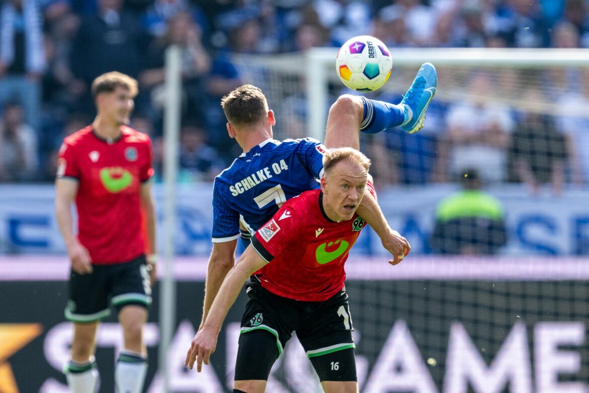 1:1 gegen Schalke: Dämpfer für Aufstiegskandidat Hannover