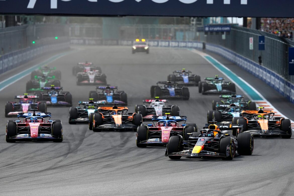 Norris düpiert Verstappen – Siegpremiere in Formel 1