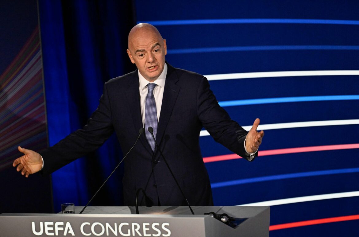 FIFA will Handzeichen für rassistische Vorfälle einführen