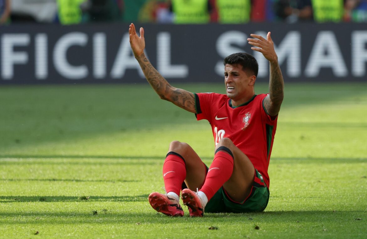 Doch kein Abschied von Cancelo und Felix bei Barça?
