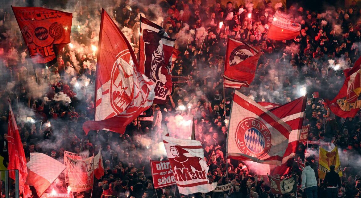 Über 100 Pyro-Vergehen in Dortmund: Geldstrafe für FC Bayern