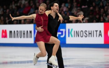 Hase/Wolodin auf Podestkurs bei Eiskunstlauf-WM