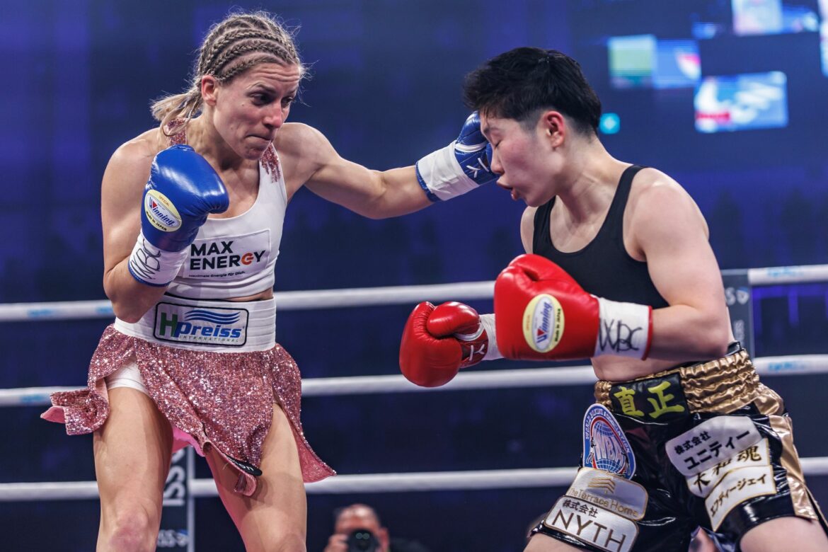 Historischer Coup: Boxerin Rupprecht jetzt Vierfach-Champion