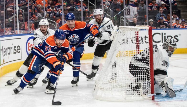 Leon Draisaitl schießt Oilers zum Sieg in der Verlängerung